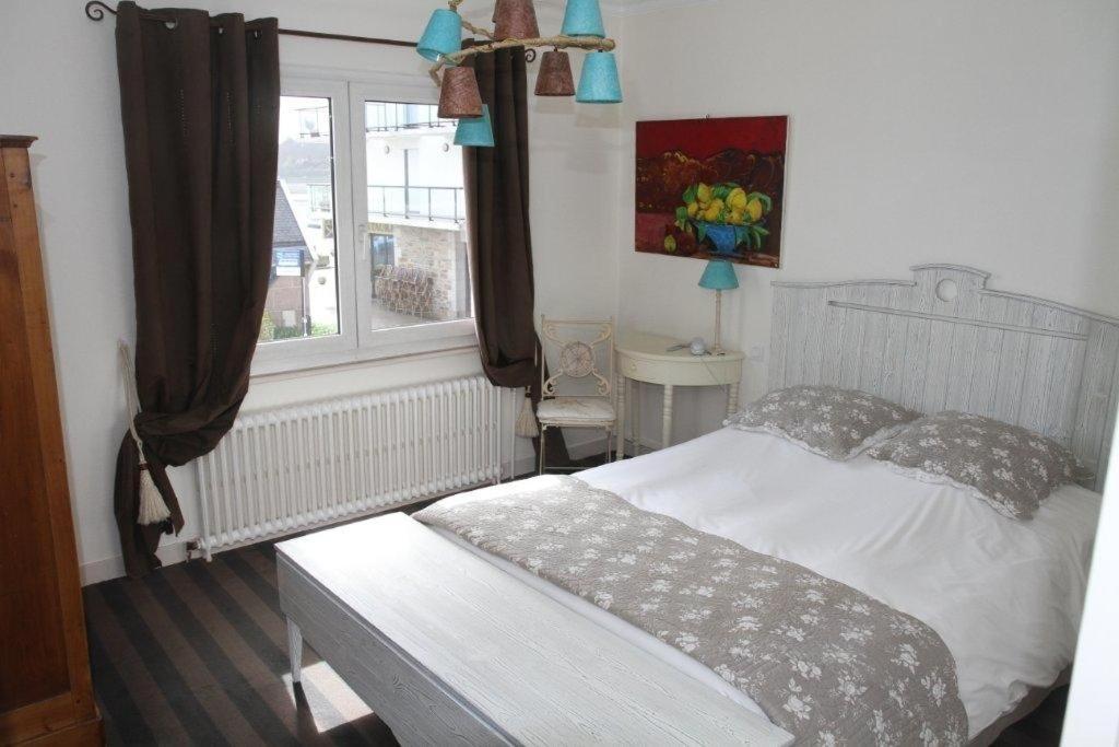 Hotel Le Suroit Perros-Guirec Room photo